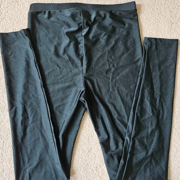 Shiny green leggings - Picture 2 of 4